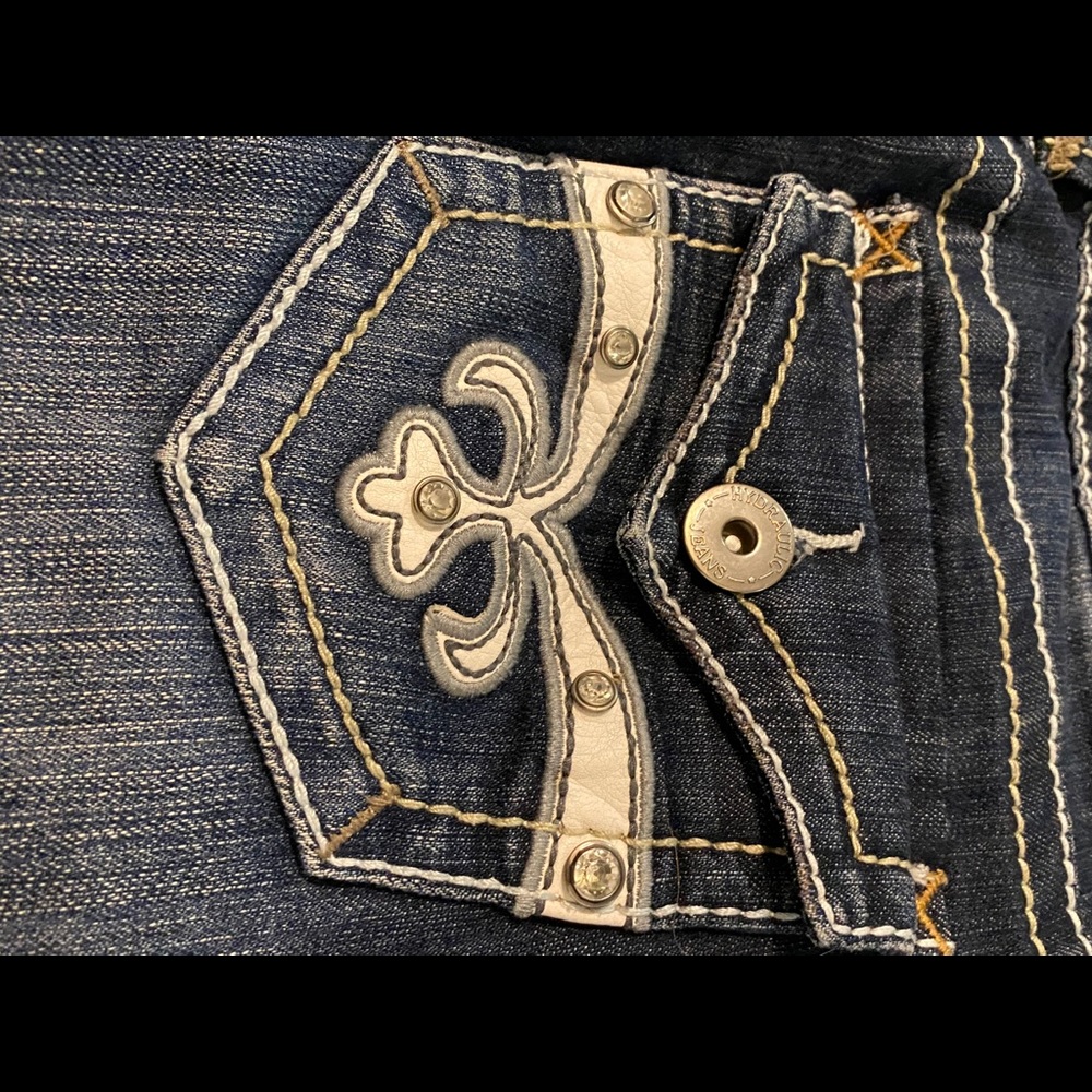 Hydraulic Boot-Cut Low-Rise Ripped Jeans - Picture 6 of 7